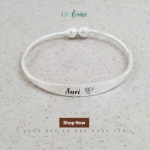 Vòng bạc ta làm quà thôi nôi, đầy tháng, sinh nhật SA009 khắc tên cho bé Le’Mare Jewelry Vòng bạc ta làm quà thôi nôi, đầy tháng, sinh nhật SA009 khắc tên cho bé Le’Mare Jewelry Le'mare Jewelry LMJ