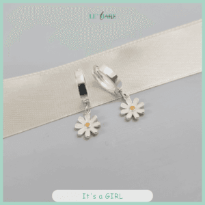 Khuyên tai bạc ta cúc daisy xinh xắn dành cho bé gái Le'mare Jewelry Khuyên tai bạc ta cúc daisy xinh xắn dành cho bé gái Le'mare Jewelry Le'mare Jewelry LMJ