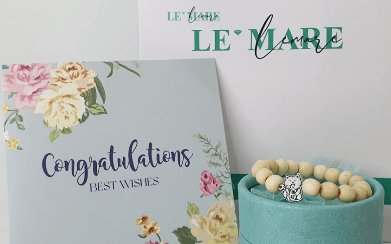 Tại sao nên mua vòng bạc tặng Trung Thu cho bé? Món quà tặng bé không chỉ mang ý nghĩa mà còn tốt cho sức khoẻ Sản phẩm được đóng gói cẩn thận kèm hộp, túi xách,giấy note lời chúc, phù hợp làm vòng bạc tặng Trung Thu cho bé