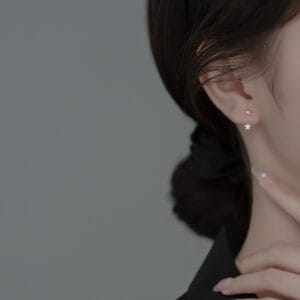 Khuyên tai bạc Le'Mare Jewelry G9427 Khuyên tai bạc Le'Mare Jewelry G9427 Le'mare Jewelry LMJ