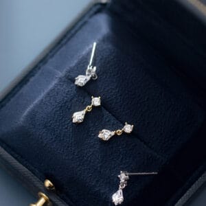 Khuyên tai bạc Le'Mare Jewelry G7118 Khuyên tai bạc Le'Mare Jewelry G7118 Le'mare Jewelry LMJ