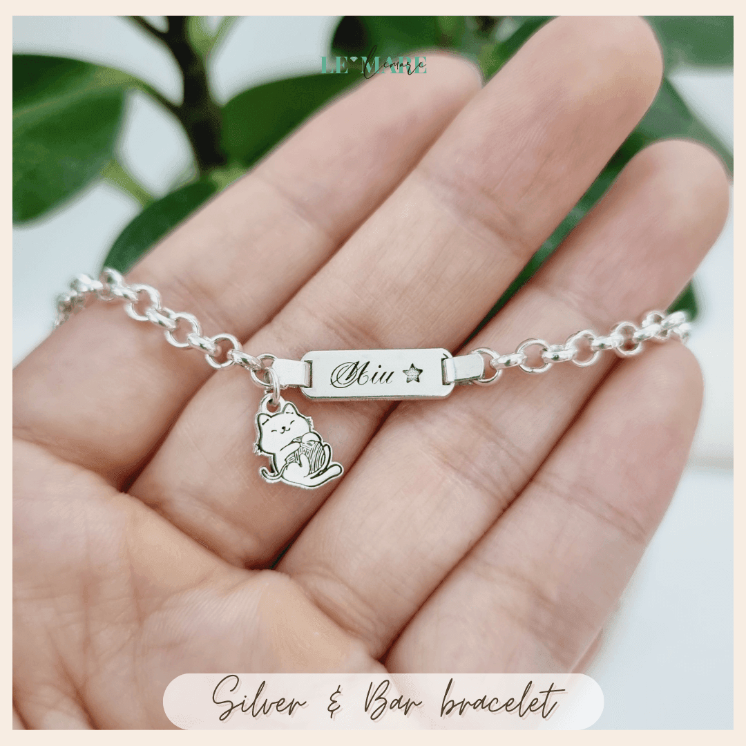 Lắc bạc khắc tên làm quà cho bé: Lắc mo BN04 mix charm mèo Le’Mare Jewelry Lắc bạc khắc tên làm quà cho bé: Lắc mo BN04 mix charm mèo Le’Mare Jewelry Le'mare Jewelry LMJ
