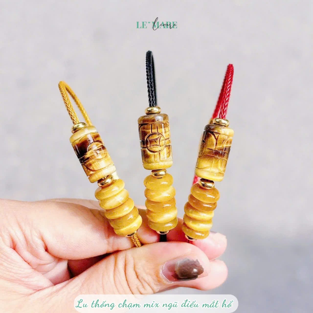 Vòng tay dây cáp lu thống chạm khắc mix ngũ điếu mắt hổ vàng tâm Le'Mare Jewelry – Gợi ý món quà độc đáo và ý nghĩa dành tặng người phụ nữ trân quý trong các dịp kỷ niệm, ngày lễ 20/10, 8/3... Vòng tay dây cáp lu thống chạm khắc mix ngũ điếu mắt hổ vàng tâm Le'Mare Jewelry – Gợi ý món quà độc đáo và ý nghĩa dành tặng người phụ nữ trân quý trong các dịp kỷ niệm, ngày lễ 20/10, 8/3... Le'mare Jewelry LMJ