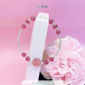 Vòng tay cỏ 4 lá thạch anh dâu tây hồng mix ống bạc ta xoắn Le'Mare Jewelry – Gợi ý món quà độc đáo và ý nghĩa dành tặng người phụ nữ trân quý trong các dịp kỷ niệm, ngày lễ 20/10, 8/3...