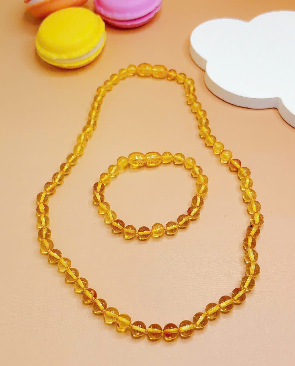 Bộ dây chuyền và lắc tay hổ phách vàng trong Le'Mare Jewelry - món quà ý nghĩa dành cho bé yêu các dịp thôi nôi, đầy tháng, sinh nhật và các ngày kỷ niệm đặc biệt ... Bộ dây chuyền và lắc tay hổ phách vàng trong Le'Mare Jewelry - món quà ý nghĩa dành cho bé yêu các dịp thôi nôi, đầy tháng, sinh nhật và các ngày kỷ niệm đặc biệt ... Le'mare Jewelry LMJ