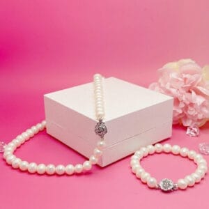 Set ngọc trai khoá bạc hoa hồng Le'Mare Jewelry – Gợi ý món quà sang trọng và độc đáo dành tặng người phụ nữ trân quý Set ngọc trai khoá bạc hoa hồng Le'Mare Jewelry – Gợi ý món quà sang trọng và độc đáo dành tặng người phụ nữ trân quý Le'mare Jewelry LMJ