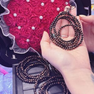 Chuỗi hạt trầm hương sánh 4mm 216 hạt Le'Mare Jewelry – Gợi ý món quà độc đáo và ý nghĩa dành tặng người phụ nữ trân quý trong các dịp kỷ niệm, ngày lễ 20/10, 8/3...