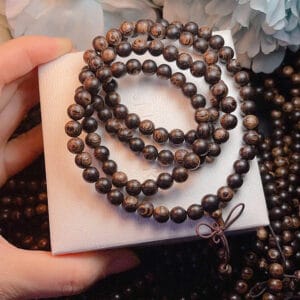Chuỗi hạt trầm sánh 108 hạt 7ly Le'Mare Jewelry – Gợi ý món quà độc đáo và ý nghĩa dành tặng người phụ nữ trân quý trong các dịp kỷ niệm, ngày lễ 20/10, 8/3... Chuỗi hạt trầm sánh 108 hạt 7ly Le'Mare Jewelry – Gợi ý món quà độc đáo và ý nghĩa dành tặng người phụ nữ trân quý trong các dịp kỷ niệm, ngày lễ 20/10, 8/3... Le'mare Jewelry LMJ