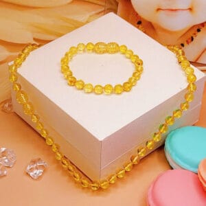 Bộ dây chuyền và lắc tay hổ phách vàng trong Le'Mare Jewelry - món quà ý nghĩa dành cho bé yêu các dịp thôi nôi, đầy tháng, sinh nhật và các ngày kỷ niệm đặc biệt ... Bộ dây chuyền và lắc tay hổ phách vàng trong Le'Mare Jewelry - món quà ý nghĩa dành cho bé yêu các dịp thôi nôi, đầy tháng, sinh nhật và các ngày kỷ niệm đặc biệt ... Le'mare Jewelry LMJ