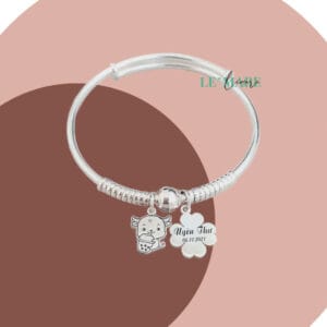 VS bạc ta mix charm Trâu và tag cỏ may mắn khắc tên Le'Mare Jewelry làm quà sinh nhật, đầy tháng, thôi nôi .... bé yêu