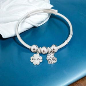 Lắc Tay Hoạ Tiết 3 Bi Bạc Khắc Tên Cho Bé Sinh Năm Rồng 2024