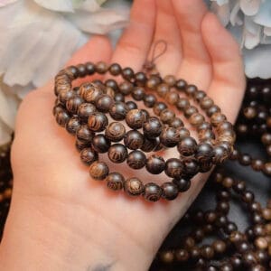Chuỗi hạt trầm sánh 108 hạt 7ly Le'Mare Jewelry – Gợi ý món quà độc đáo và ý nghĩa dành tặng người phụ nữ trân quý trong các dịp kỷ niệm, ngày lễ 20/10, 8/3...