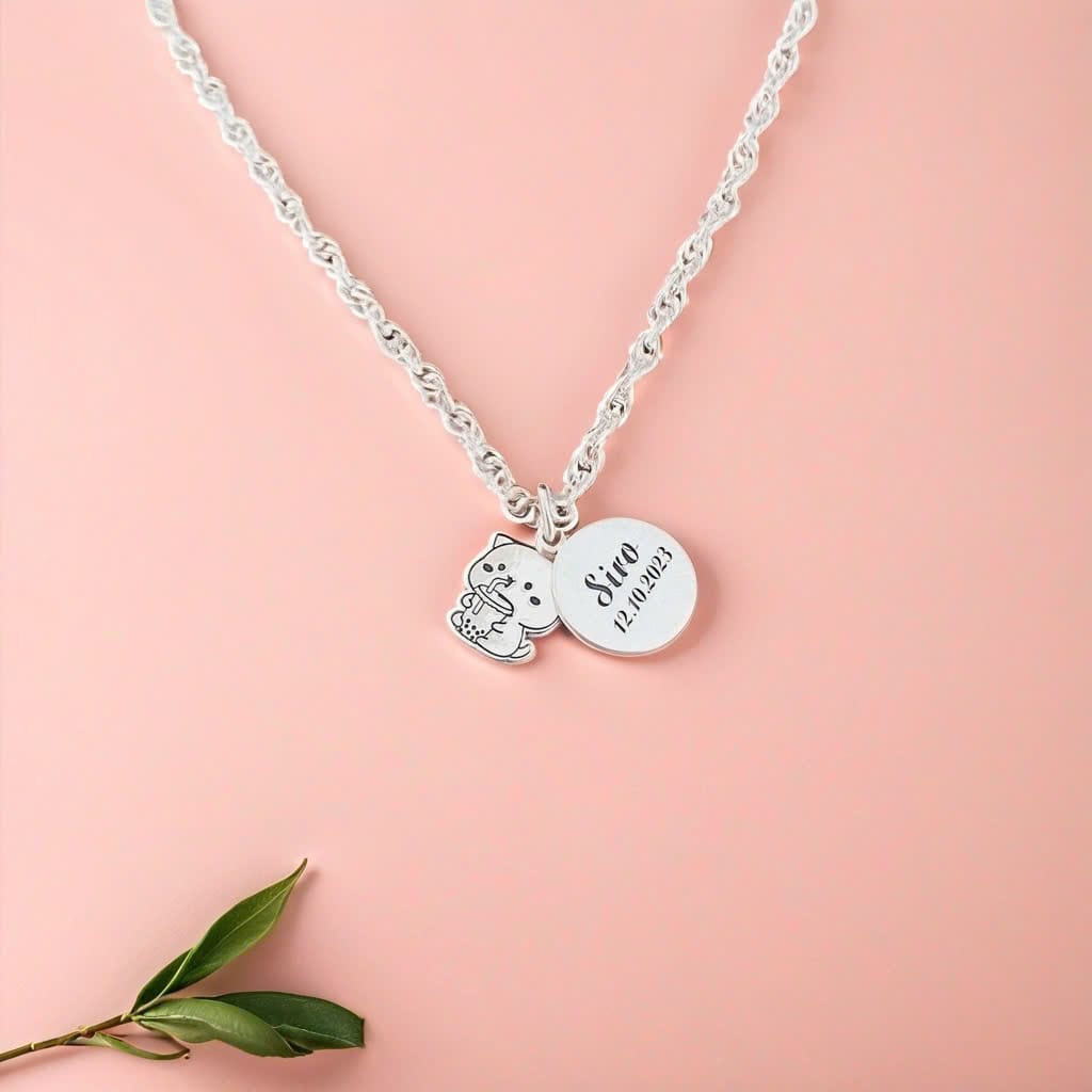 Dây chuyền bạc ta dây xoắn mix mặt charm con giáp và charm khắc tên Le'Mare Jewelry - món quà ý nghĩa dành cho bé yêu các dịp thôi nôi, đầy tháng, sinh nhật và các ngày kỷ niệm đặc biệt ... - Dây Chuyền Bạc Trẻ Em Dây chuyền bạc ta dây xoắn mix mặt charm con giáp và charm khắc tên Le'Mare Jewelry - món quà ý nghĩa dành cho bé yêu các dịp thôi nôi, đầy tháng, sinh nhật và các ngày kỷ niệm đặc biệt ... - Dây Chuyền Bạc Trẻ Em Le'mare Jewelry LMJ