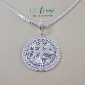 Dây chuyền bạc nam mẫu hộp 2mm mặt chữ Vạn tròn D005 Le'Mare Jewelry – Gợi ý món quà độc đáo và ý nghĩa dành tặng nam giới trong các dịp sinh nhật, ngày kỷ niệm, lễ tết, giáng sinh - năm mới.... Dây chuyền bạc nam mẫu hộp 2mm mặt chữ Vạn tròn D005 Le'Mare Jewelry – Gợi ý món quà độc đáo và ý nghĩa dành tặng nam giới trong các dịp sinh nhật, ngày kỷ niệm, lễ tết, giáng sinh - năm mới.... Le'mare Jewelry LMJ