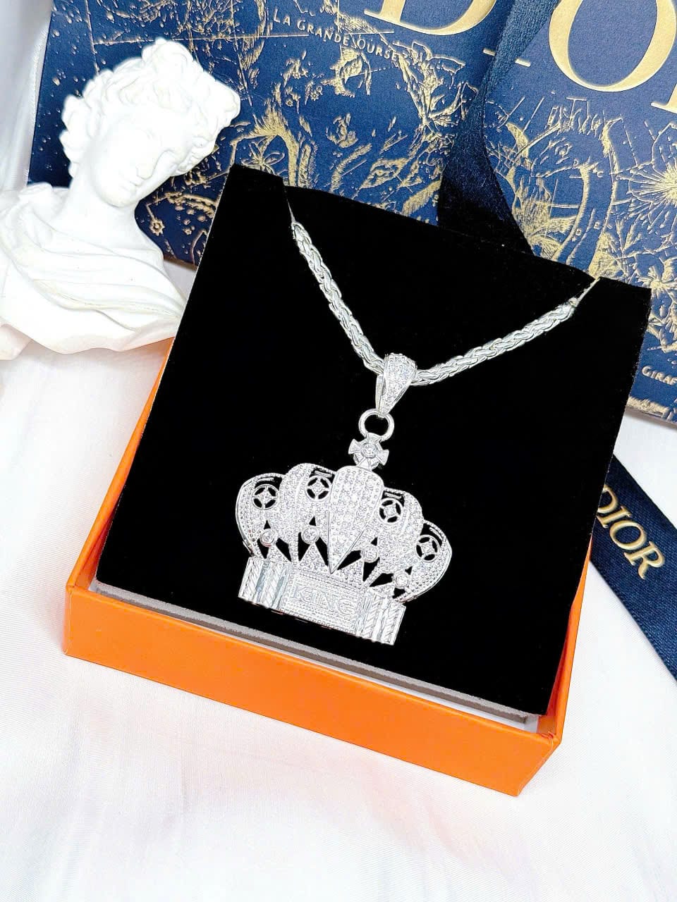 Dây chuyền bạc nam xà tích mặt vương miện đá D012 Le'Mare Jewelry – Gợi ý món quà độc đáo và ý nghĩa dành tặng nam giới trong các dịp sinh nhật, ngày kỷ niệm, lễ tết, giáng sinh - năm mới... Dây chuyền bạc nam xà tích mặt vương miện đá D012 Le'Mare Jewelry – Gợi ý món quà độc đáo và ý nghĩa dành tặng nam giới trong các dịp sinh nhật, ngày kỷ niệm, lễ tết, giáng sinh - năm mới... Le'mare Jewelry LMJ
