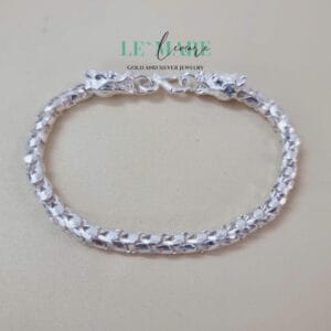 Lắc tay nam chuỗi rồng nhỏ M002 Le'Mare Jewelry – Gợi ý món quà độc đáo và ý nghĩa dành tặng nam giới trong các dịp sinh nhật, ngày kỷ niệm, lễ tết, giáng sinh - năm mới.... Lắc tay nam chuỗi rồng nhỏ M002 Le'Mare Jewelry – Gợi ý món quà độc đáo và ý nghĩa dành tặng nam giới trong các dịp sinh nhật, ngày kỷ niệm, lễ tết, giáng sinh - năm mới.... Le'mare Jewelry LMJ