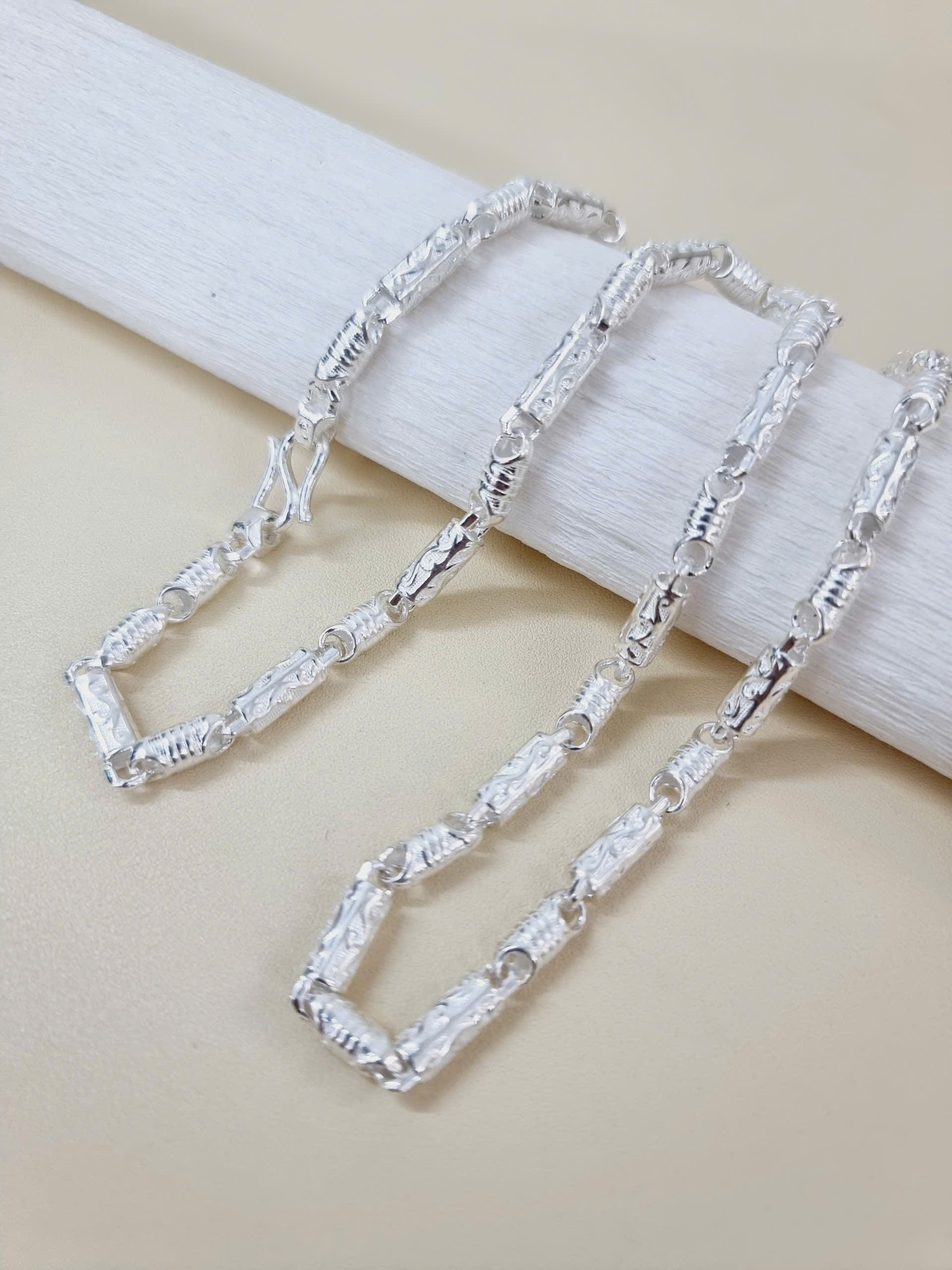 Dây chuyền bạc nam ống khảm hoa văn cổ LM008 Le'Mare Jewelry – Gợi ý món quà độc đáo và ý nghĩa dành tặng nam giới trong các dịp sinh nhật, ngày kỷ niệm, lễ tết, giáng sinh - năm mới.... Dây chuyền bạc nam ống khảm hoa văn cổ LM008 Le'Mare Jewelry – Gợi ý món quà độc đáo và ý nghĩa dành tặng nam giới trong các dịp sinh nhật, ngày kỷ niệm, lễ tết, giáng sinh - năm mới.... Le'mare Jewelry LMJ