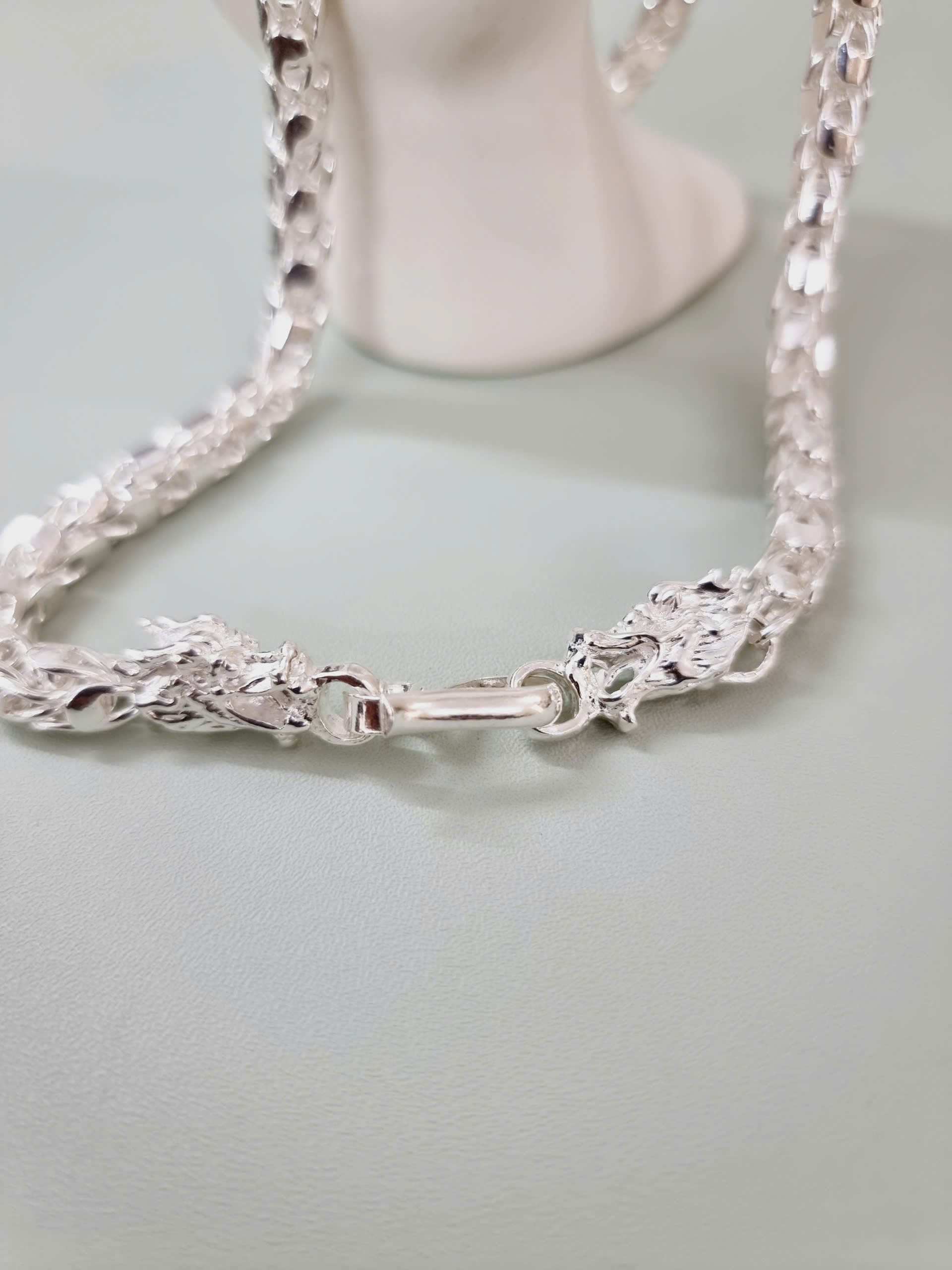 Dây chuyền bạc nam vảy rồng bản lớn LM014 Le'Mare Jewelry – Gợi ý món quà độc đáo và ý nghĩa dành tặng nam giới trong các dịp sinh nhật, ngày kỷ niệm, lễ tết, giáng sinh - năm mới.... Dây chuyền bạc nam vảy rồng bản lớn LM014 Le'Mare Jewelry – Gợi ý món quà độc đáo và ý nghĩa dành tặng nam giới trong các dịp sinh nhật, ngày kỷ niệm, lễ tết, giáng sinh - năm mới.... Le'mare Jewelry LMJ