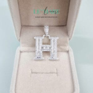 Mặt dây chuyền bạc nam Mặt chữ L03 Le'Mare Jewelry – Gợi ý món quà độc đáo và ý nghĩa dành tặng nam giới trong các dịp sinh nhật, ngày kỷ niệm, lễ tết, giáng sinh - năm mới.... Mặt dây chuyền bạc nam Mặt chữ L03 Le'Mare Jewelry – Gợi ý món quà độc đáo và ý nghĩa dành tặng nam giới trong các dịp sinh nhật, ngày kỷ niệm, lễ tết, giáng sinh - năm mới.... Le'mare Jewelry LMJ
