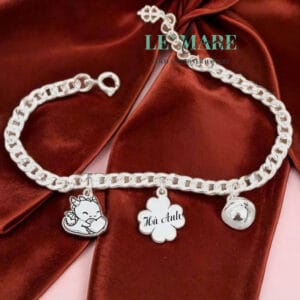 Lắc bạc ta dây dẹt mix 2 charm thiết kế miễn phí khắc tên bé và chuông cho bé rồng Le'Mare Jewelry - món quà ý nghĩa dành cho bé yêu các dịp thôi nôi, đầy tháng, sinh nhật và các ngày kỷ niệm đặc biệt …