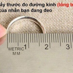 Round Cut Halo Moissanite Engagement Ring • Nhẫn halo đính đá nhiều chất liệu LMJ Le'mare Jewelry LMJ