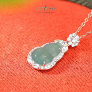 Chiêu Uyên – Linh khí hồ lô, tinh hoa ngọc bích BNDC03 Chiêu Uyên – Linh khí hồ lô, tinh hoa ngọc bích BNDC03 Le'mare Jewelry LMJ