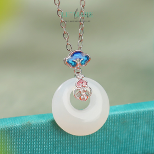 Dây Chuyền Ngọc Bích Gieo Sắc Hoa – Khi ngọc bích hóa thành cánh bướm chạm khẽ vào tim người BNDC05 Dây Chuyền Ngọc Bích Gieo Sắc Hoa – Khi ngọc bích hóa thành cánh bướm chạm khẽ vào tim người BNDC05 Le'mare Jewelry LMJ