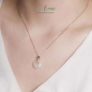 Dây Chuyền Ngọc Bích Gieo Sắc Hoa – Khi ngọc bích hóa thành cánh bướm chạm khẽ vào tim người BNDC05 Dây Chuyền Ngọc Bích Gieo Sắc Hoa – Khi ngọc bích hóa thành cánh bướm chạm khẽ vào tim người BNDC05 Le'mare Jewelry LMJ