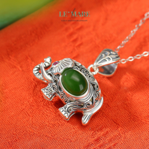 Dây Chuyền Ngọc Bích Ngọc Tượng – Dáng ngọc của trí tuệ và phúc lành BNDC08 Dây Chuyền Ngọc Bích Ngọc Tượng – Dáng ngọc của trí tuệ và phúc lành BNDC08 Le'mare Jewelry LMJ