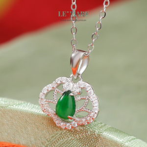 Vân Linh – Khi ngọc bích hóa làn mây dịu dàng trên cổ ai thương BNDC15 Vân Linh – Khi ngọc bích hóa làn mây dịu dàng trên cổ ai thương BNDC15 Le'mare Jewelry LMJ