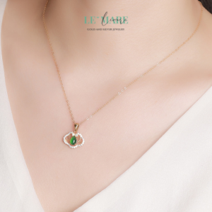 Vân Linh – Khi ngọc bích hóa làn mây dịu dàng trên cổ ai thương BNDC15 Vân Linh – Khi ngọc bích hóa làn mây dịu dàng trên cổ ai thương BNDC15 Le'mare Jewelry LMJ