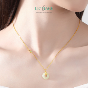 Dây Chuyền Ngọc Bích Kim Luân – Vũ điệu của tài lộc, xoay tròn giữa ngực áo BNDC42 Le'mare Jewelry LMJ