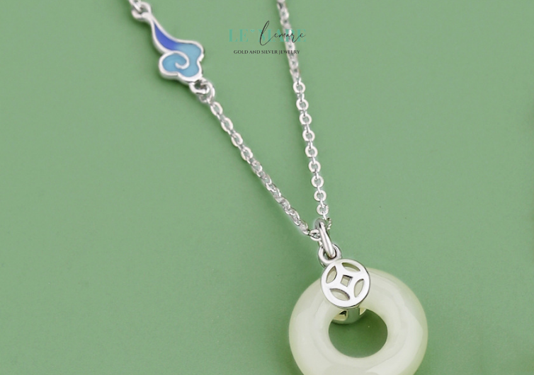 Dây Chuyền Ngọc Bích Kim Luân – Vũ điệu của tài lộc, xoay tròn giữa ngực áo BNDC42 Le'mare Jewelry LMJ