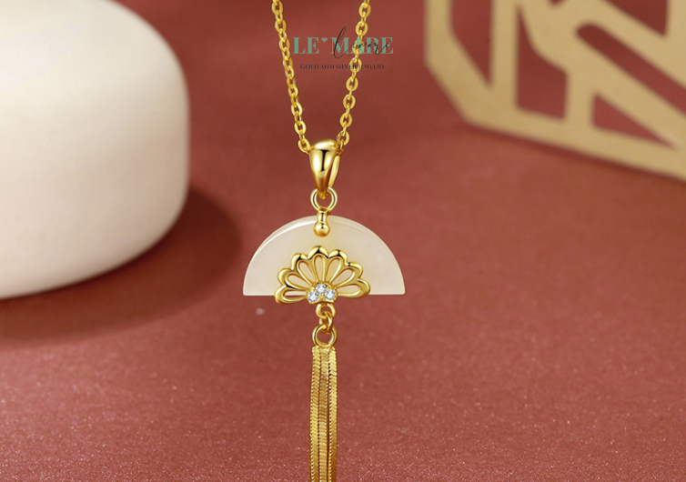 Dây Chuyền Bạc Nữ Ngọc Hoà Điền Chiếc Quạt Sen và Ánh Trăng BNDC56 Dây Chuyền Bạc Nữ Ngọc Hoà Điền Chiếc Quạt Sen và Ánh Trăng BNDC56 - Ảnh 5
