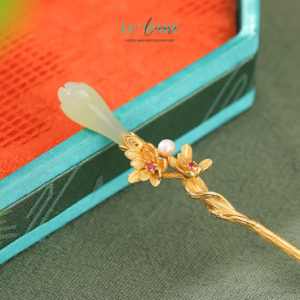 Trâm cài tóc ngọc bích Hoàng Diệp – Đóa hoa vàng rực rỡ trên mái tóc người thương BNTC03 Trâm cài tóc ngọc bích Hoàng Diệp – Đóa hoa vàng rực rỡ trên mái tóc người thương BNTC03 Le'mare Jewelry LMJ