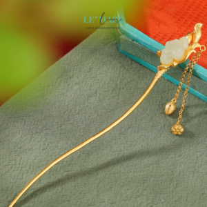 TRÂM CÀI TÓC DAO TÂM – TINH HOA VƯƠNG GIẢ TRONG MỘT CHIẾC TRÂM CÀI TÓC NGỌC BÍCH NỮ BNTC06 TRÂM CÀI TÓC DAO TÂM – TINH HOA VƯƠNG GIẢ TRONG MỘT CHIẾC TRÂM CÀI TÓC NGỌC BÍCH NỮ BNTC06 Le'mare Jewelry LMJ