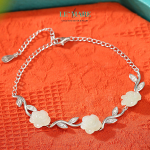 Vòng tay ngọc bích nữ Florabéa – Khi Hoa Lá Và Ngọc Bích Cùng Thì Thầm Trên Cổ Tay BNVT18 Vòng tay ngọc bích nữ Florabéa – Khi Hoa Lá Và Ngọc Bích Cùng Thì Thầm Trên Cổ Tay BNVT18 Le'mare Jewelry LMJ