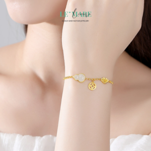 Vòng tay ngọc bích nữ Ngọc Phúc Tài – Vòng tay ngọc bích nữ mang tài lộc và phúc khí vẹn tròn BNVT20 Vòng tay ngọc bích nữ Ngọc Phúc Tài – Vòng tay ngọc bích nữ mang tài lộc và phúc khí vẹn tròn BNVT20 Le'mare Jewelry LMJ