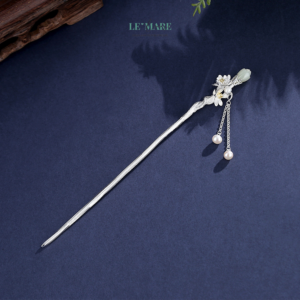 Trâm Cài Tóc Ngọc Hoà Điền Cúc Chi Trong Gió – Dịu Dàng Duyên Dáng BNTC27 Trâm Cài Tóc Ngọc Hoà Điền Cúc Chi Trong Gió – Dịu Dàng Duyên Dáng BNTC27 Le'mare Jewelry LMJ