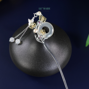 Trâm Cài Tóc Ngọc Hòa Điền Đồng Điếu Mặt Hồ Mùa Xuân BNTC34 Trâm Cài Tóc Ngọc Hòa Điền Đồng Điếu Mặt Hồ Mùa Xuân BNTC34 Le'mare Jewelry LMJ