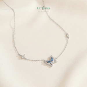 Mộng Phi – Cánh Ước Mùa Xuân Trên Làn Da Ngọc BNDC76 Mộng Phi – Cánh Ước Mùa Xuân Trên Làn Da Ngọc BNDC76 Le'mare Jewelry LMJ