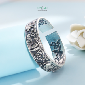 Liên Vũ – Bản hòa tấu của cánh chim và cỏ lá trên cổ tay nàng BNVT76 Liên Vũ – Bản hòa tấu của cánh chim và cỏ lá trên cổ tay nàng BNVT76 Le'mare Jewelry LMJ