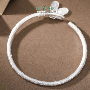 Vòng Tay Bạc Nữ “Mỹ Điệp” – Cánh Bướm Của Vẻ Đẹp Thanh Nhẹ BNVT12 Vòng Tay Bạc Nữ “Mỹ Điệp” – Cánh Bướm Của Vẻ Đẹp Thanh Nhẹ BNVT12 Le'mare Jewelry LMJ