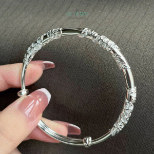 Vòng Tay Bạc Nữ Lá Mùa Xuân BNVT30 Vòng Tay Bạc Nữ Lá Mùa Xuân BNVT30 Le'mare Jewelry LMJ