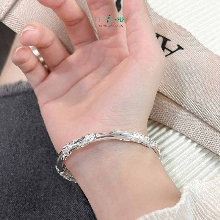 Vòng Tay Bạc Nữ Lá Mùa Xuân BNVT30 Vòng Tay Bạc Nữ Lá Mùa Xuân BNVT30 - Ảnh 3