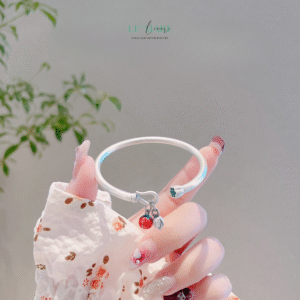 Vòng Tay Bạc Nữ Phúc Hồng – Thanh Sắc Của May Mắn và Tình Yêu BNVT48 Vòng Tay Bạc Nữ Phúc Hồng – Thanh Sắc Của May Mắn và Tình Yêu BNVT48 Le'mare Jewelry LMJ