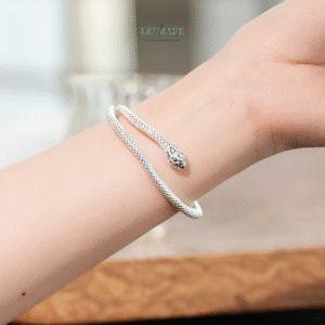 Vòng tay bạc nữ Xà Ảnh BNVT78 Vòng tay bạc nữ Xà Ảnh BNVT78 Le'mare Jewelry LMJ