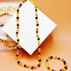 Bộ dây chuyền và lắc tay hổ phách hoa bay lẫn Le'Mare Jewelry - món quà ý nghĩa dành cho bé yêu các dịp thôi nôi, đầy tháng, sinh nhật và các ngày kỷ niệm đặc biệt … Bộ dây chuyền và lắc tay hổ phách hoa bay lẫn Le'Mare Jewelry - món quà ý nghĩa dành cho bé yêu các dịp thôi nôi, đầy tháng, sinh nhật và các ngày kỷ niệm đặc biệt … Le'mare Jewelry LMJ