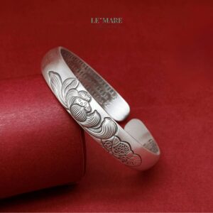 Liên Tâm Ngân Sắc – Vòng Tay Bạc Nữ Gửi Gắm Sự Thanh Khiết Từ Đài Sen BNVT33