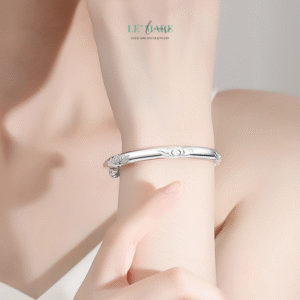 Bạch Liên – Vòng Tay Bạc Nữ Thanh Khiết Như Một Đóa Sen Trắng BNVT106 Bạch Liên – Vòng Tay Bạc Nữ Thanh Khiết Như Một Đóa Sen Trắng BNVT106 Le'mare Jewelry LMJ